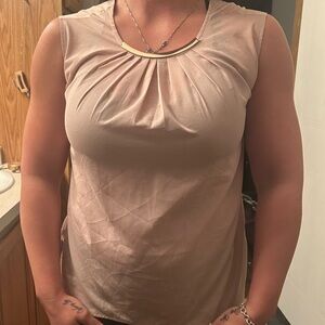 7th Avenue New York Sleeveless Beige Top Shiny Metal Neckline Size XS.